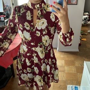 ⭐️ 4 for $20 Floral red dress